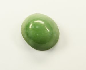 Нефрит зеленый 