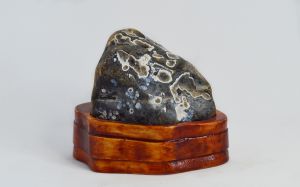 Каменный Цветок 石の花, агат рывеемский 