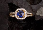 Кольцо с синим сапфиром